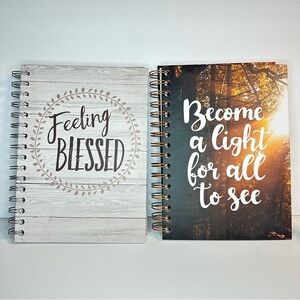 🔵 Set of 2 Journals With Lined Pages - Inspirational Message On The Front Cover